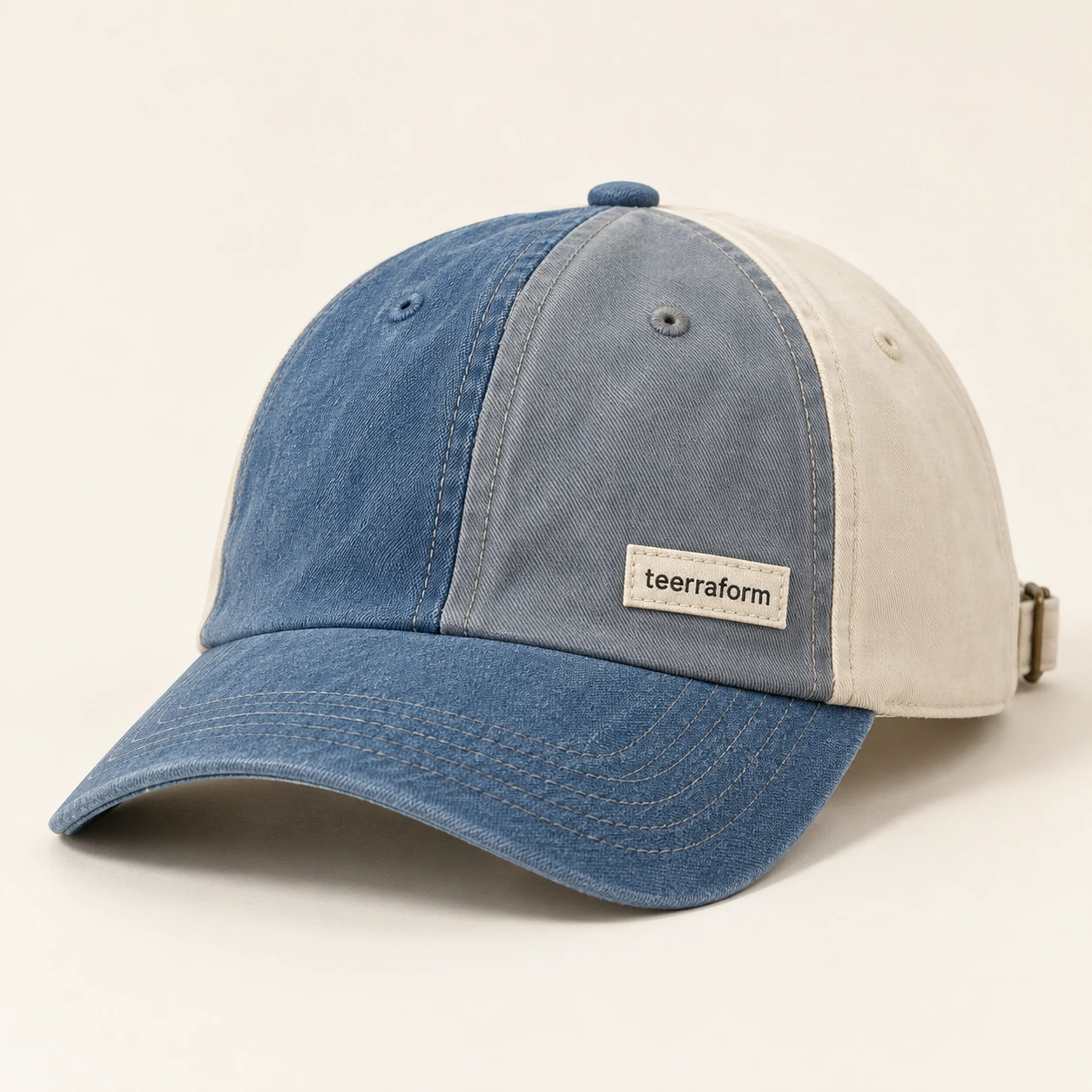 Dusty Lake patchwork cap in faded blue, grey blue, ivory